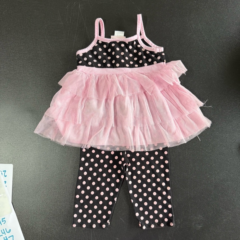 Little Lass Set with Tutu and Polka Dots - Picture 3 of 5
